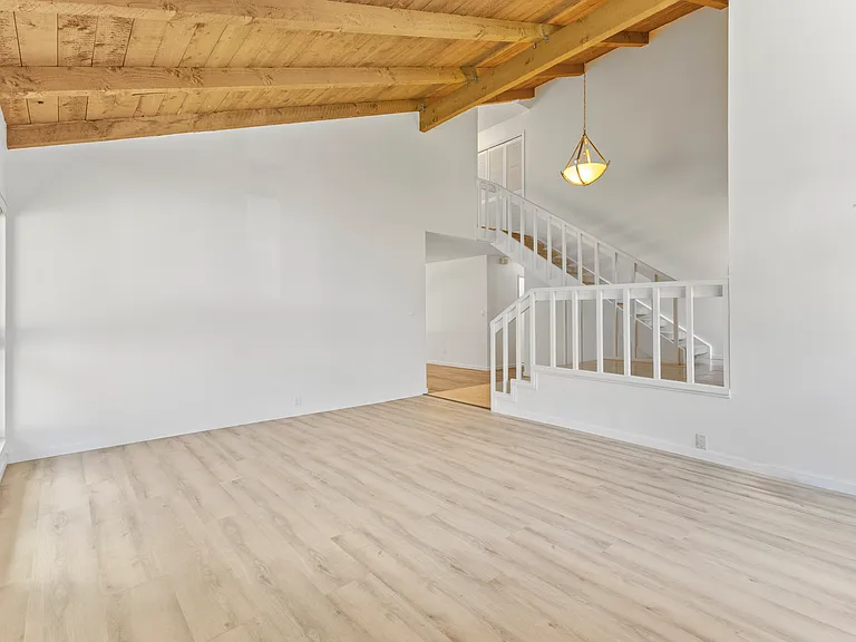 7247 Alakoko St — Photo 8
