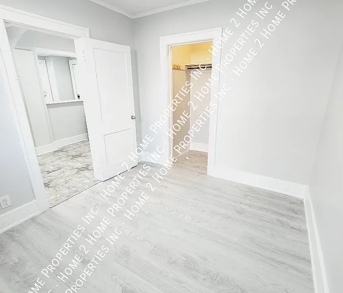 561 Parent Ave #10 — Photo 6