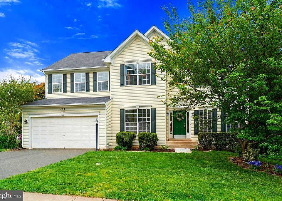 1st image of 354 Hidden Creek Ln