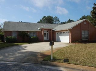 1308 Tour Dr, Gulf Breeze, FL 32563