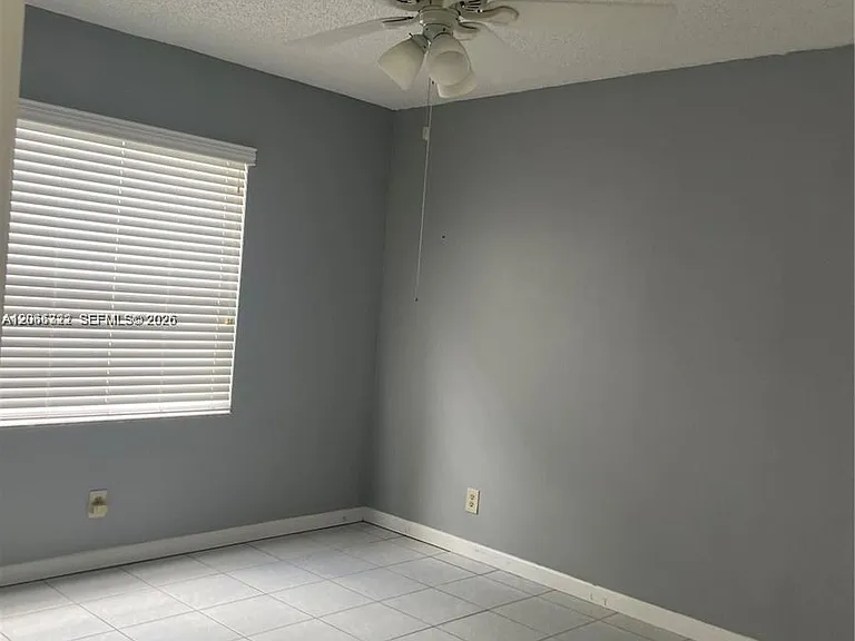 7250 Golf Colony Ct #102 — Photo 8