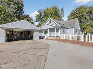 2094 Kelsey Ave, Toledo, OH 43605