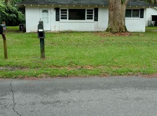 213 Hilton Ave, Kingsland, GA 31548