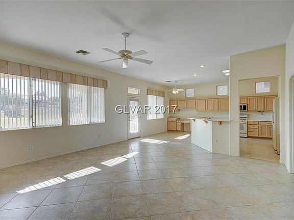 4th image of 10009 Hunter Springs Dr