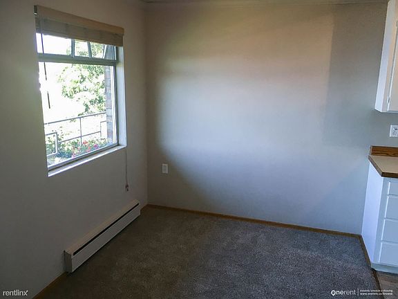 4th image of 425 Lake St S APT 9