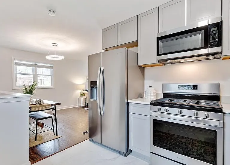 6371 Edsall Rd — Photo 12