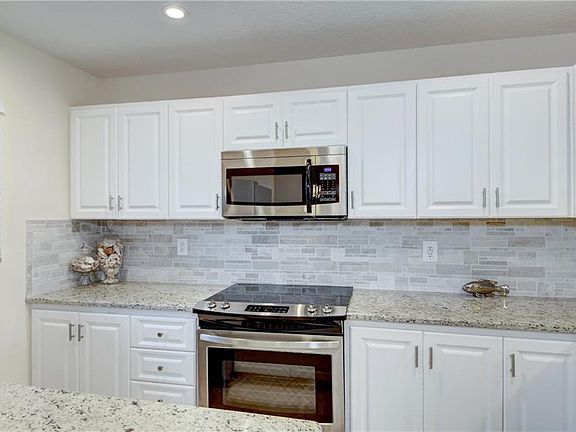 4th image of 10152 S Ocean Dr APT 119B