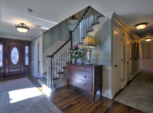 12 Breeze Knoll Dr, Westfield, NJ 07090