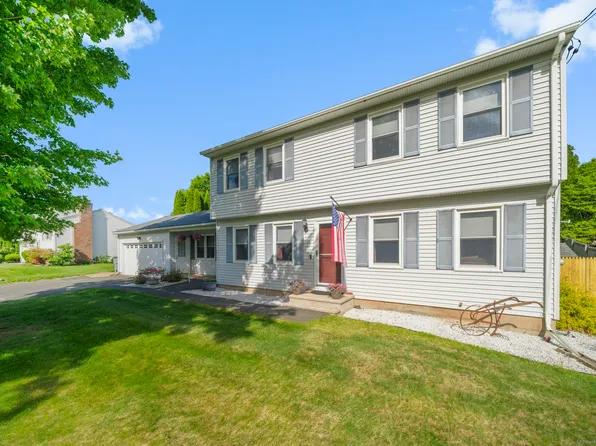 18 Kimberly Drive, Enfield, CT 06082
