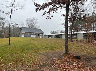 8 Pigeon Hill Rd #1, Brookline, NH 03033