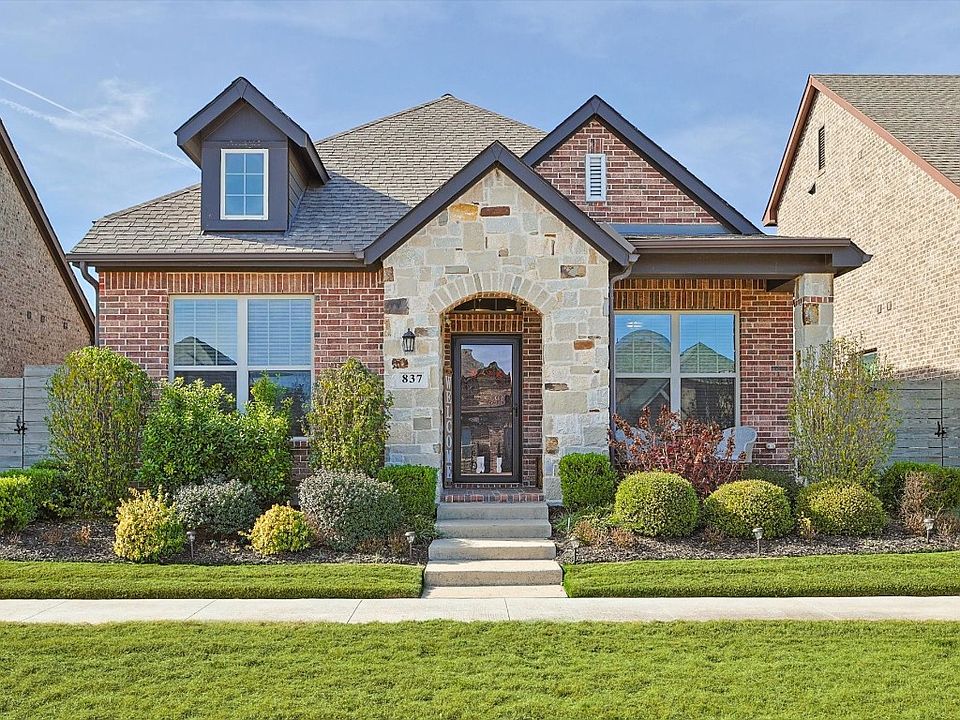 1st image of 837 Parkside Dr