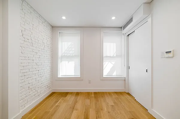 Rented by REAL New York | media 2