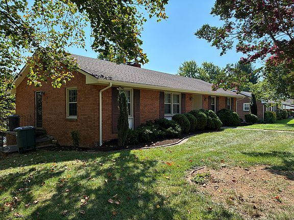 3rd image of 446 Howard Dr