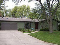 1st image of 5305 Meadowood Dr