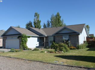 910 East St, Baker City, OR 97814