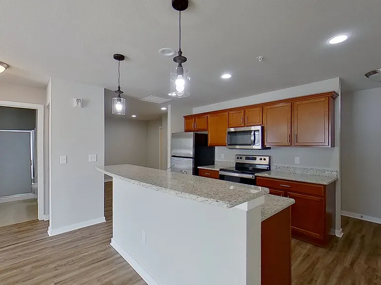 2004 American Eagle Dr #25 — Photo 1