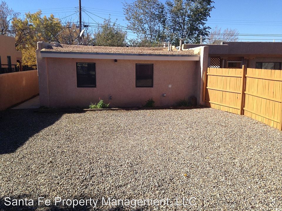 2nd image of 822 Calle Torreador #B