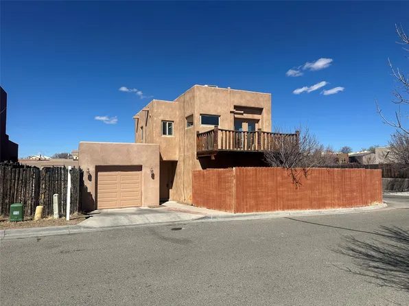 7600 Mesa Del Oro Ln, Santa Fe, NM 87507