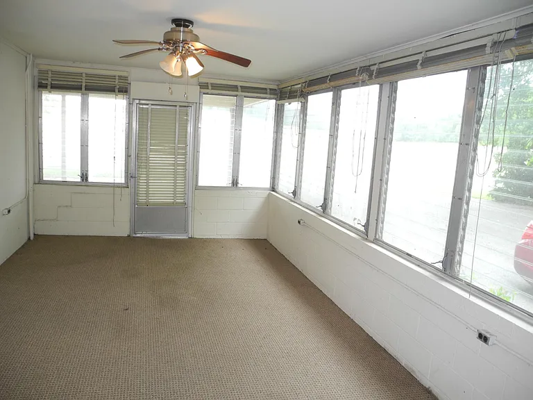 21006 Jefferson Blvd #A — Photo 37