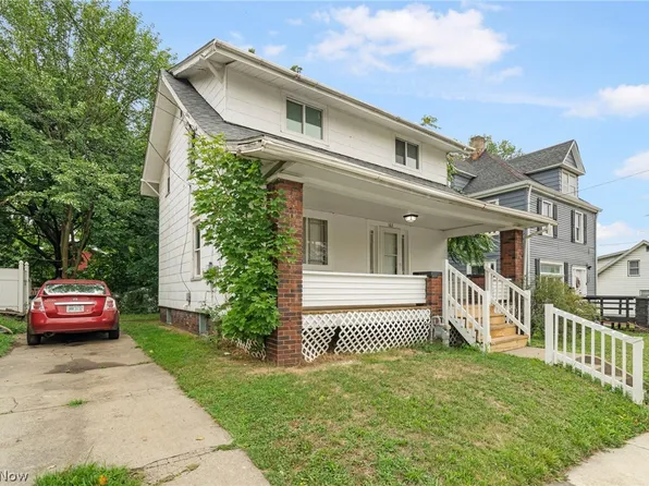 163 W Market St, Alliance, OH 44601