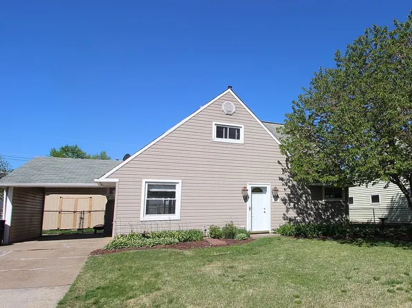 33 Nettletree Ln, Levittown, PA 19054
