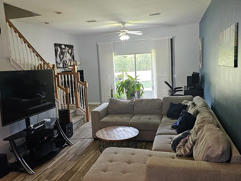 31216 Flannery Ct — Photo 10