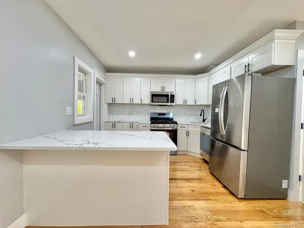 114-62 203rd Street, Saint Albans, NY 11412