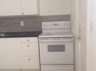 246 SW 5th Ct #2, Deerfield Beach, FL 33441