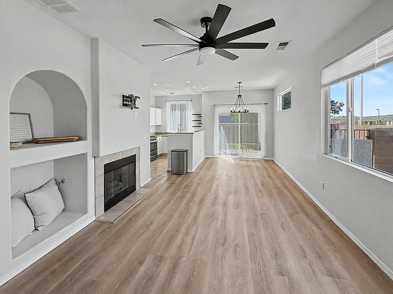 6501 San Antonio Dr NE #4802 — Photo 4