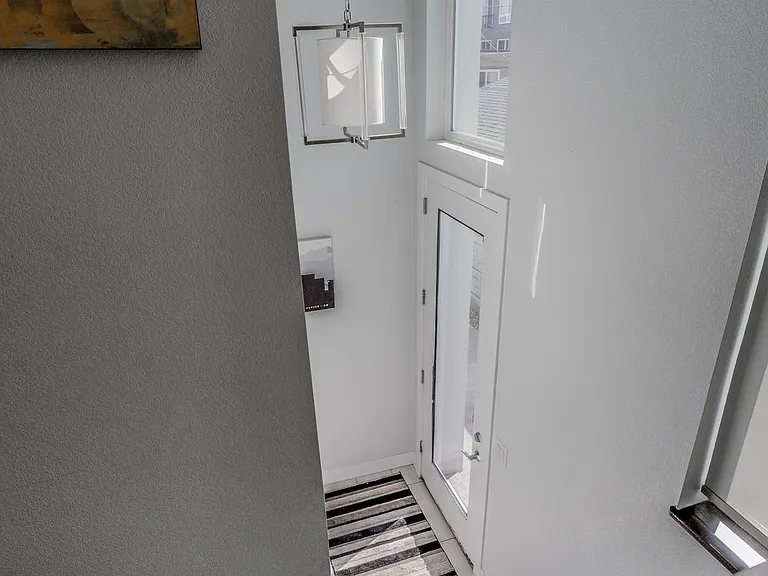 2804 W 25th Ave — Photo 3