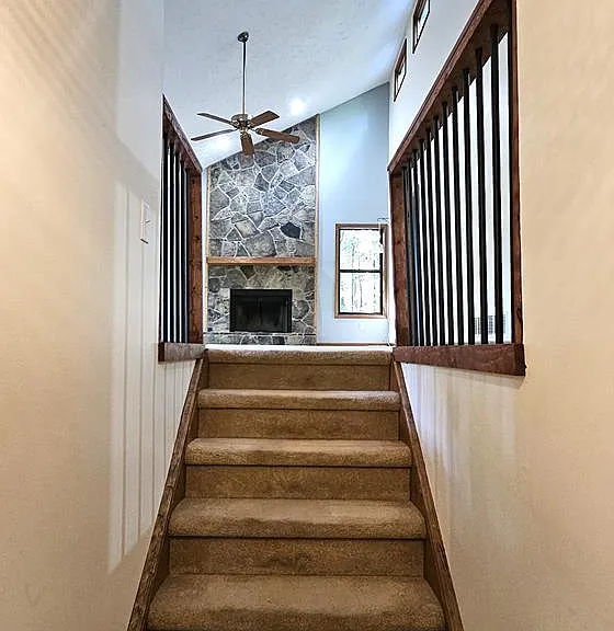 5053 Mackinac Dr — Photo 5