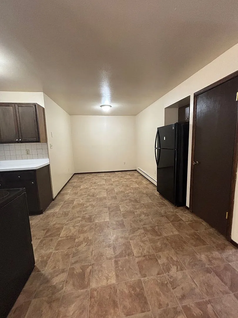 8548 W. Appleton Ave. — Photo 3
