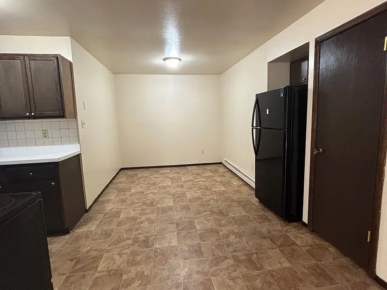 8548 W Appleton Ave — Photo 3