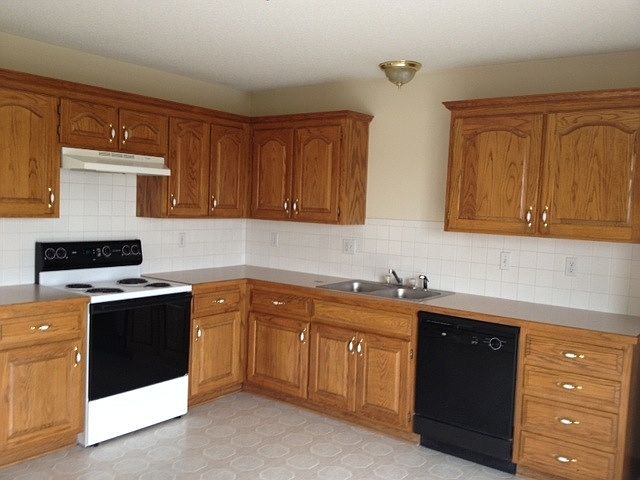 1st image of 13130 Richland Ave