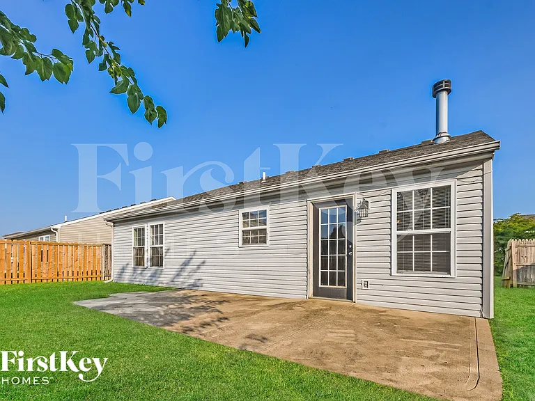 2312 Westmere Dr — Photo 15