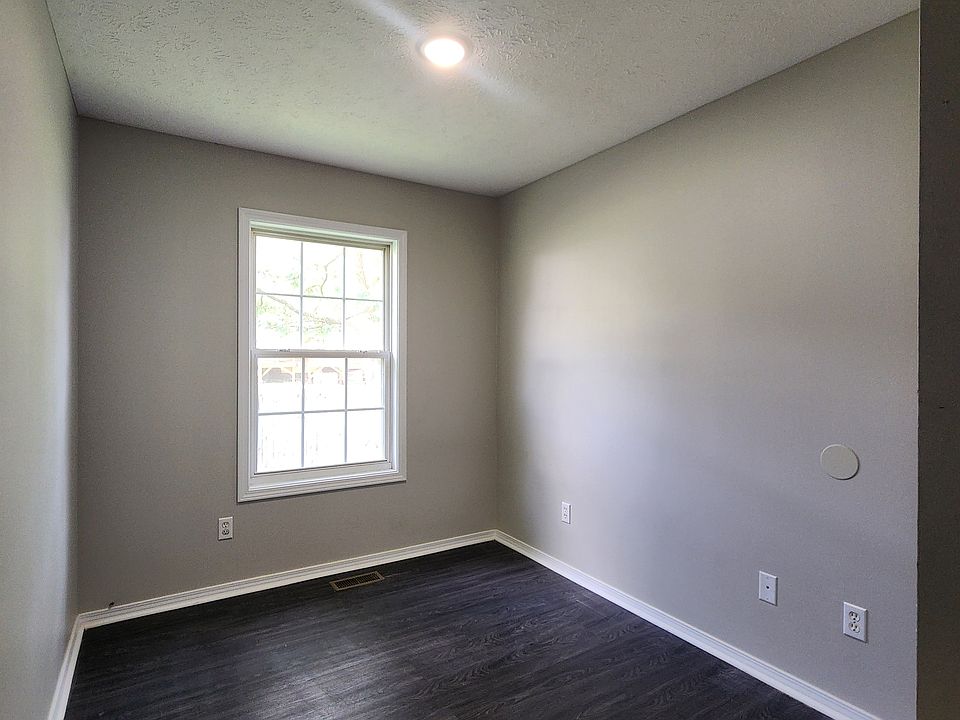 Bedroom #1