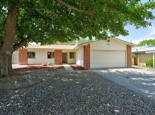 8546 Yeager Dr NE, Albuquerque, NM 87109