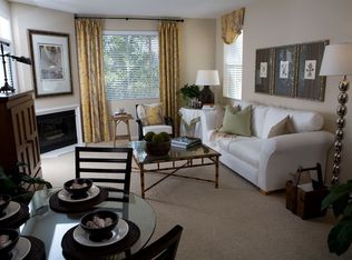 2122 Baypointe Dr, Newport Beach, CA 92660