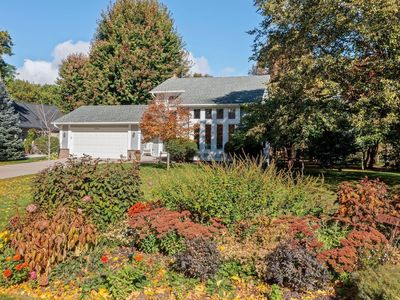 1293 Castle Ct, Golden Valley, MN, 55427