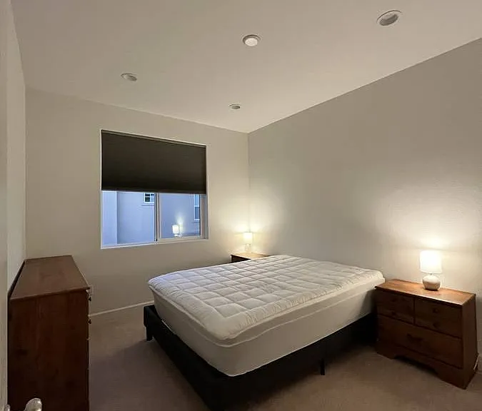 226 Bainbridge Ct — Photo 9
