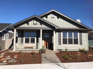 3977 Shamrock Dr, Medford, OR