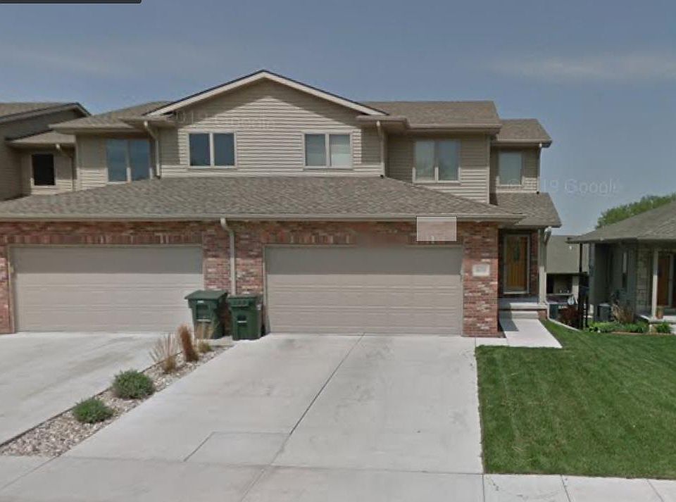 1st image of 8710 Fontaine Dr