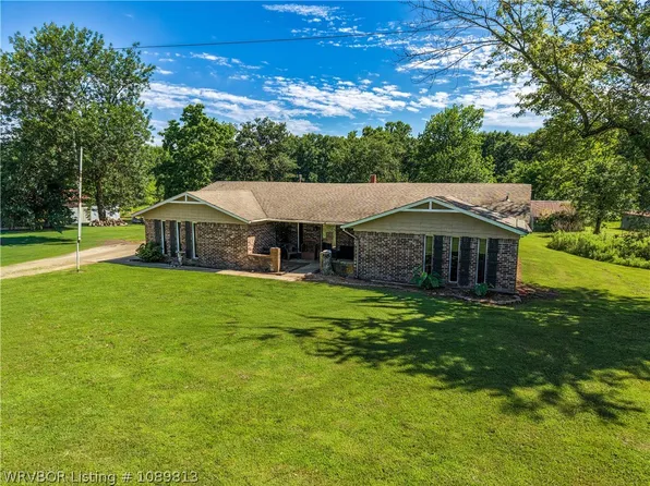 506 S Kcs Rd, Gans, OK 74936