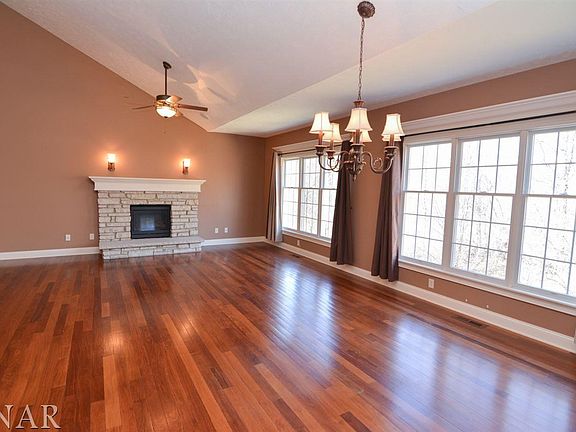 2nd image of 9450 Janel Dr