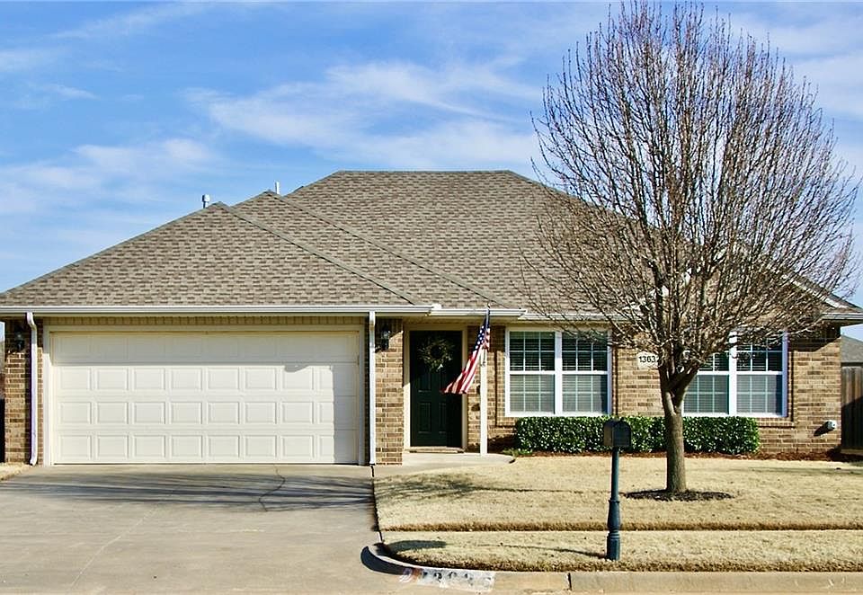 1st image of 13632 Bradbury Ln