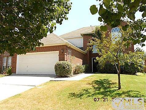 5th image of 4712 Parkmount Dr