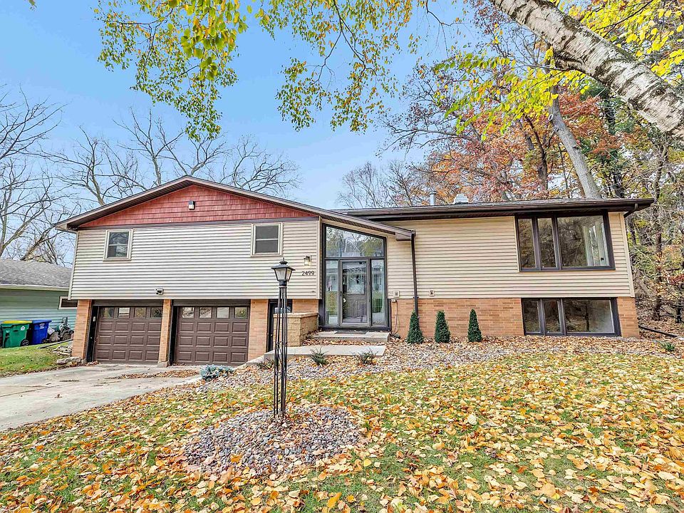 1st image of 2499 Leslie Dr