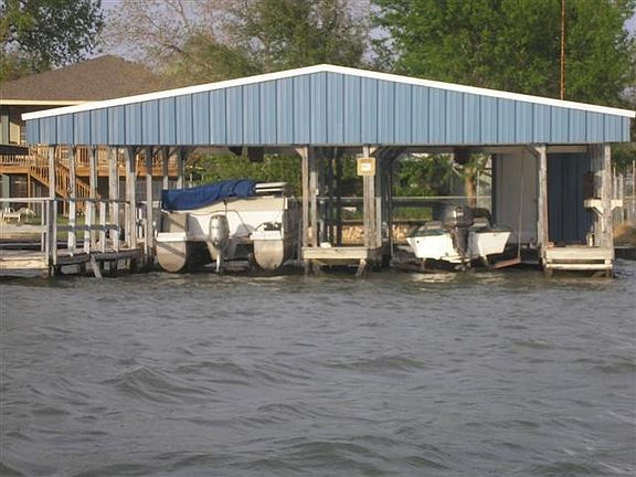 4th image of 328 E Lakeshore Dr