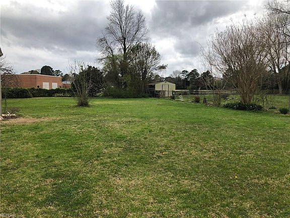 3rd image of 3533 Kings Lake Dr