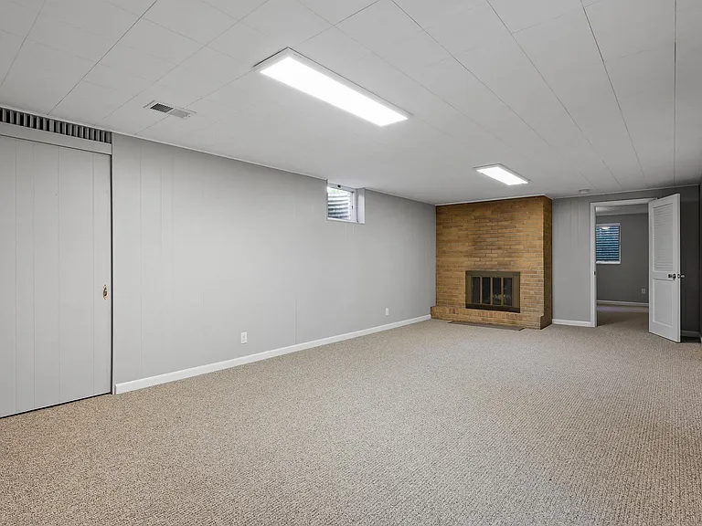 6339 Vincent Ave S — Photo 32